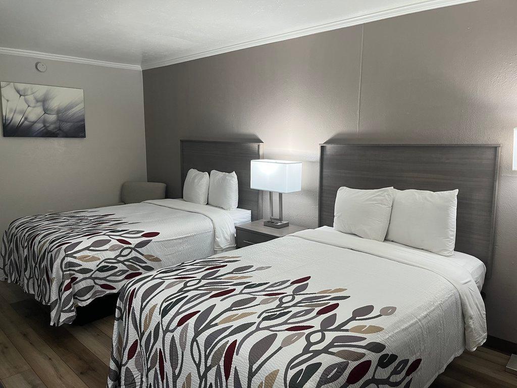 Red Roof Inn Madisonville ภายนอก รูปภาพ
