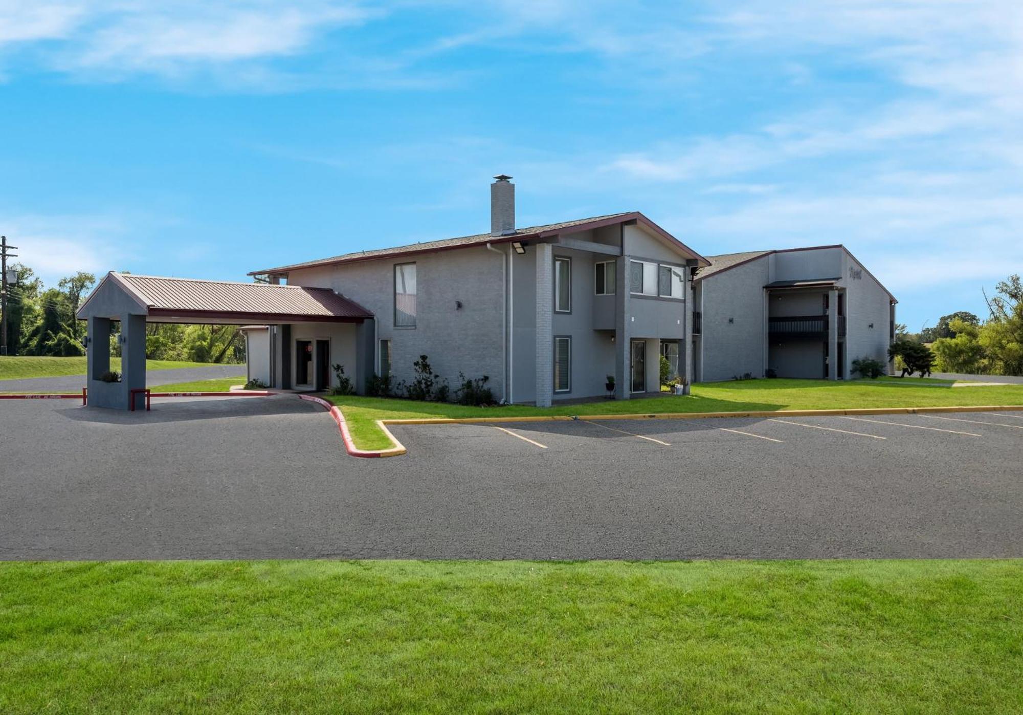 Red Roof Inn Madisonville ภายนอก รูปภาพ